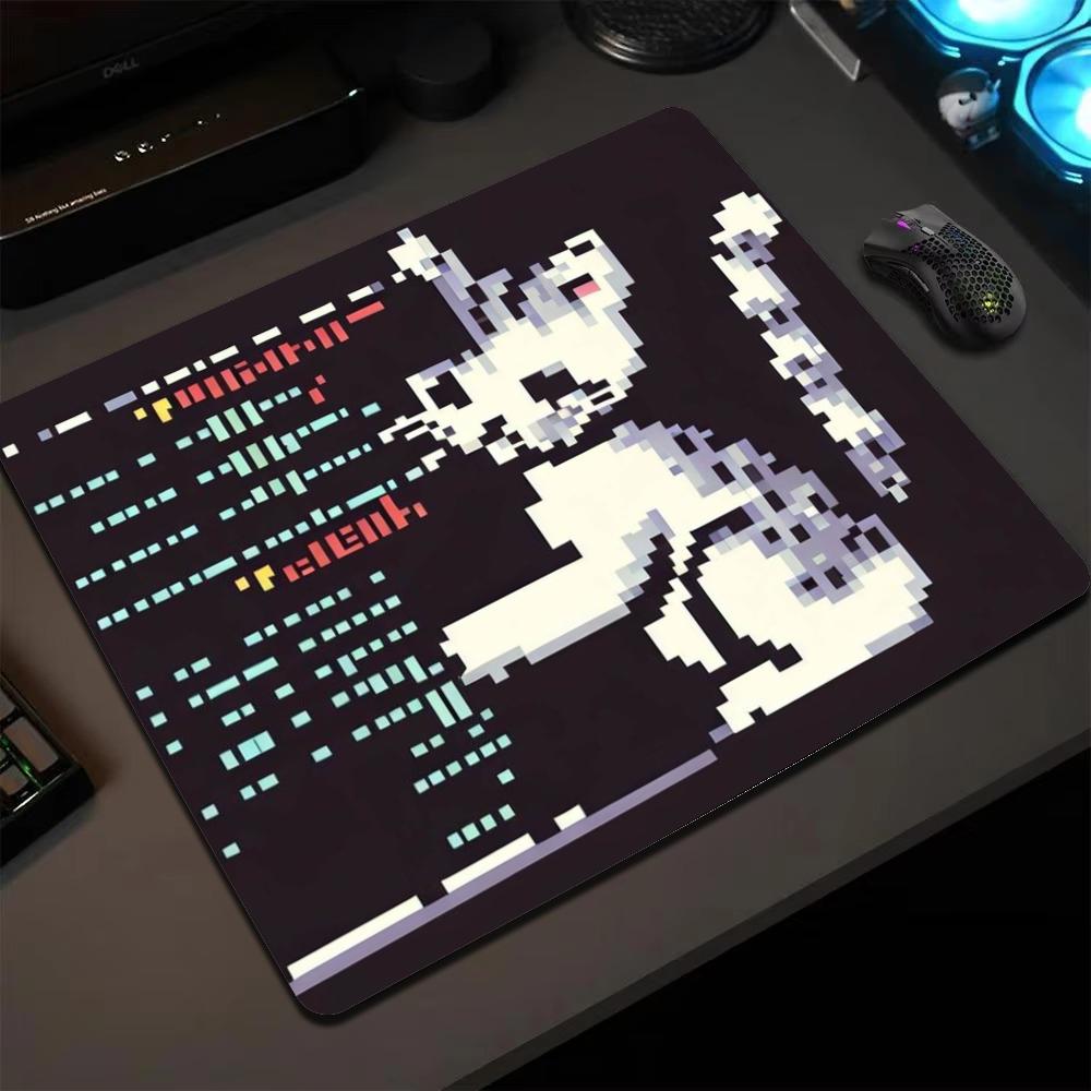 Retro Gaming Desk - Mini Pixel Cat Mouse Pad Retro